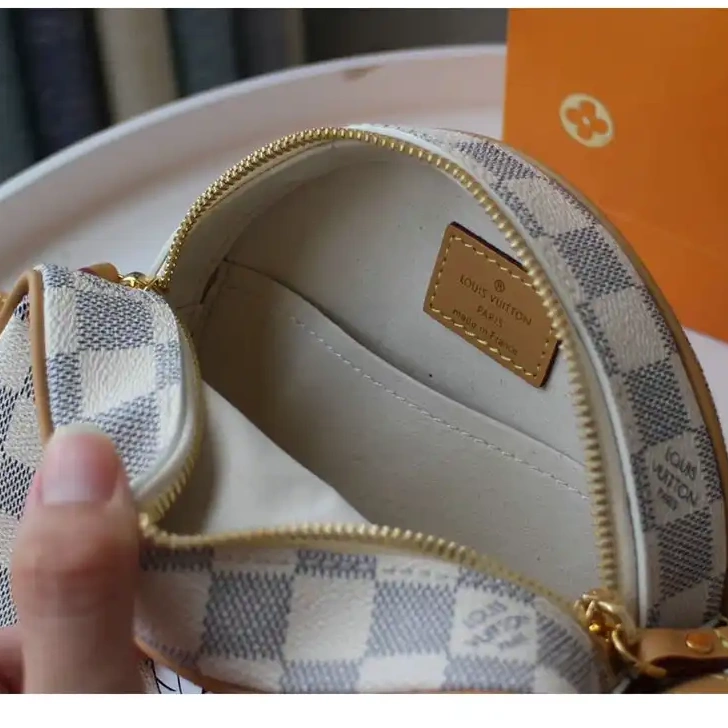 Fashionrepsfam ru 207B570013 LV Bags 0819